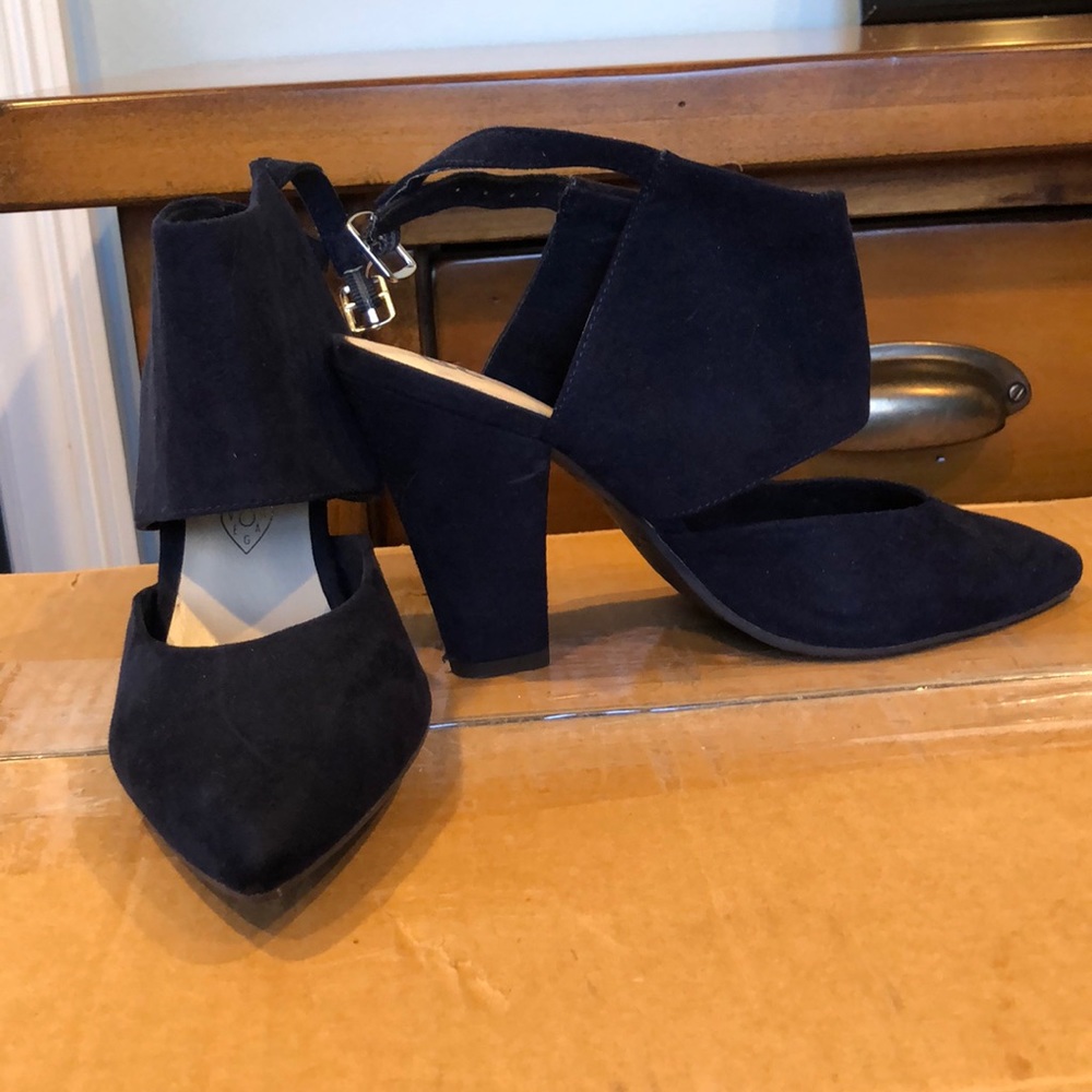 BC Footwear Hidden Cut Out Heels